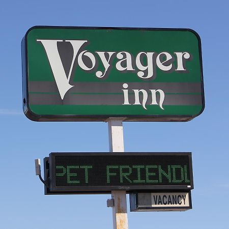 Voyager Inn St. Ignace Exterior foto